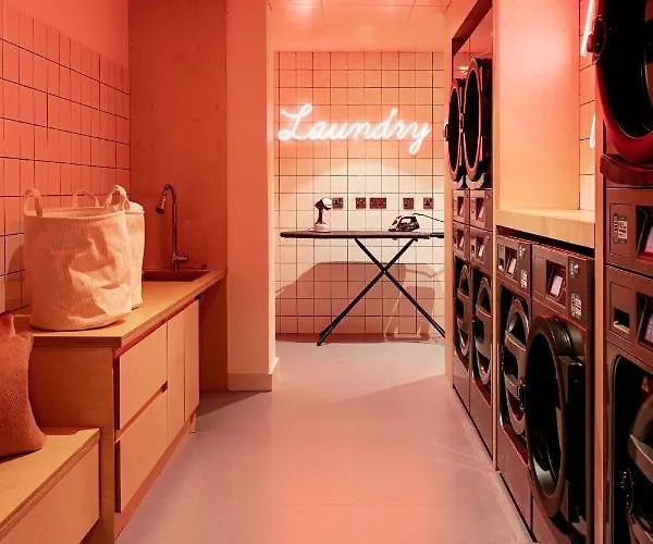 Niche Living - Dun Laoghaire Дублин