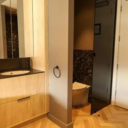 Niche Living - Dun Laoghaire Apartament